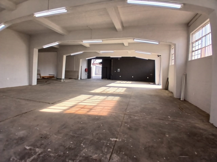 To Let commercial Property for Rent in Lower Bo-dorp North West